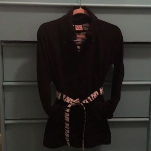 Black light weight jacket